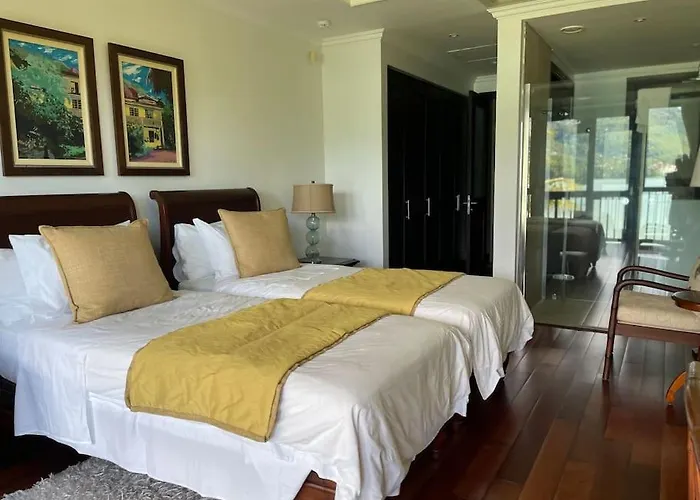 Villa Paradise Eden Island Victoria